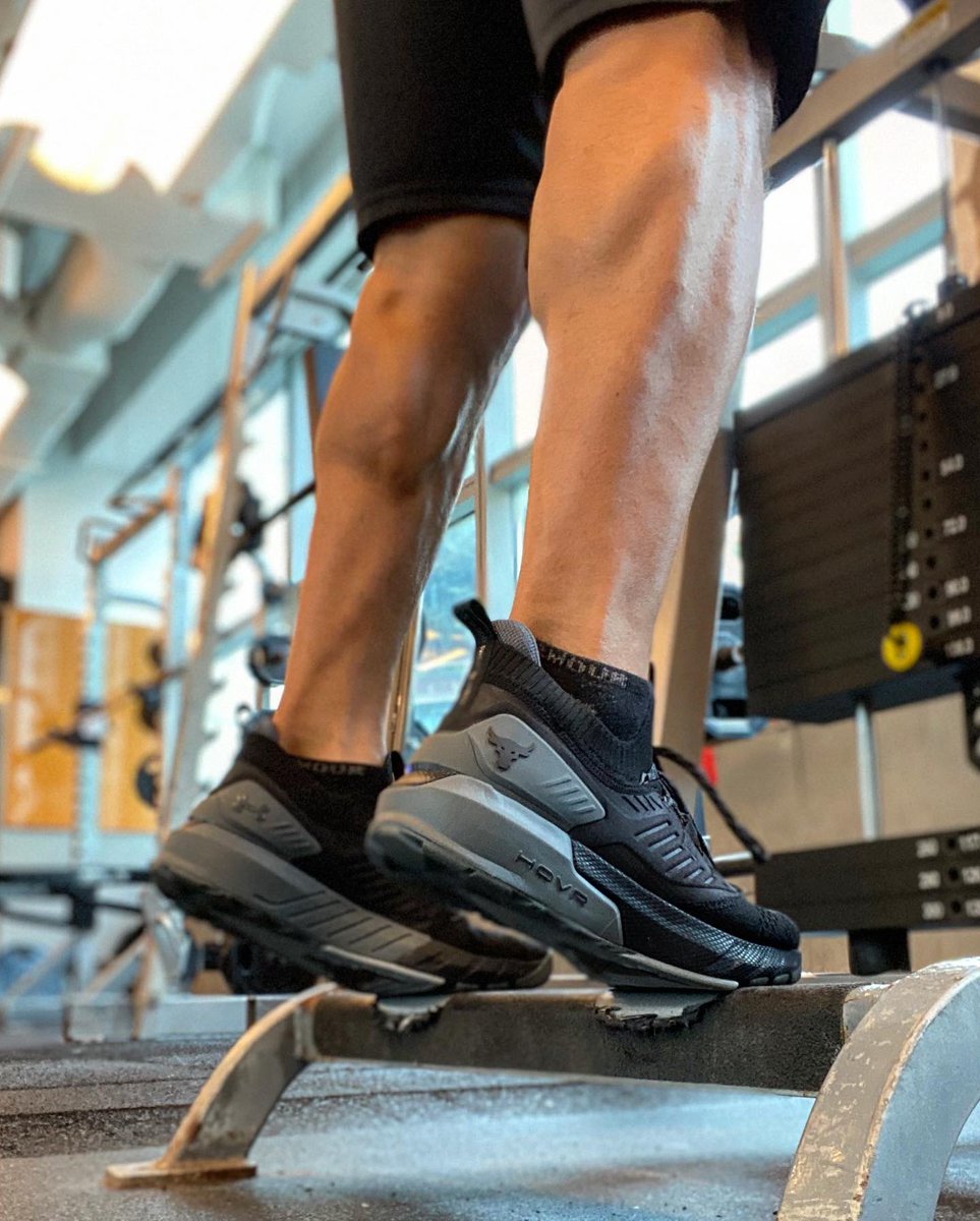 wulander's tweet photo. Time to get back into a regular gym routine and power up with the all new Project Rock 3 training shoes!

#ProjectRock #PR3s #ThroughTheWork #NeverSettle #truefitness #truefitnesssg 
@UnderArmourSEA https://t.co/O8jMyj6e3x