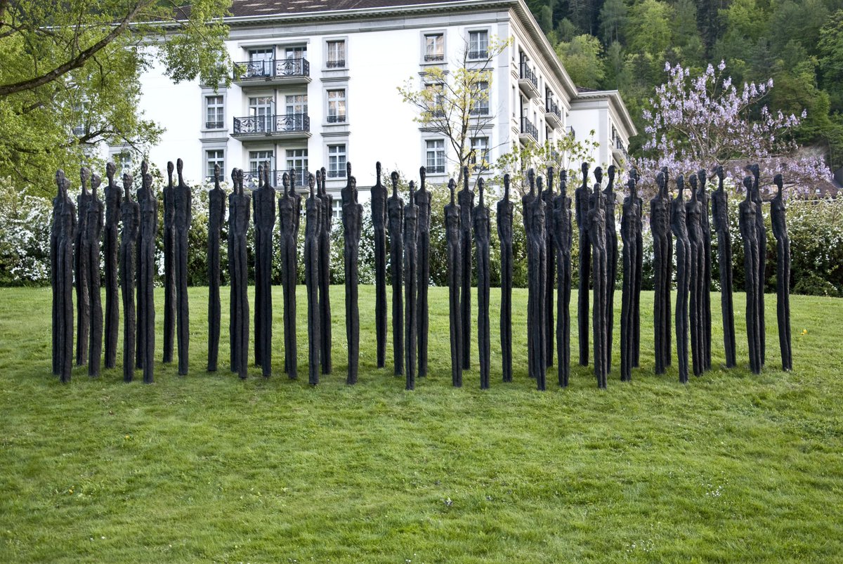#OneDayOneMember 

Milan Spacek: „Die schweigende Mehrheit“ (The silent majority) 
Installation with 50, up to 2m high sculptures (unique pieces)

spacek.ch