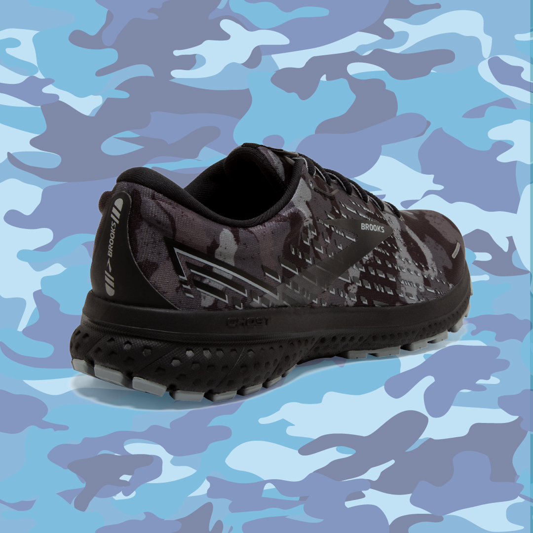 Brooksrunninguk's tweet image. Watch your miles disappear in the limited-edition Brooks Camo Ghost 13 👀

DNA LOFT cushioning, a new secure fit, and a limited-edition Camo look all blend together for a soft, smooth ride. 🤩👟

#BrooksCamoPack #Ghost13 #brooksrunninguk #runhappy