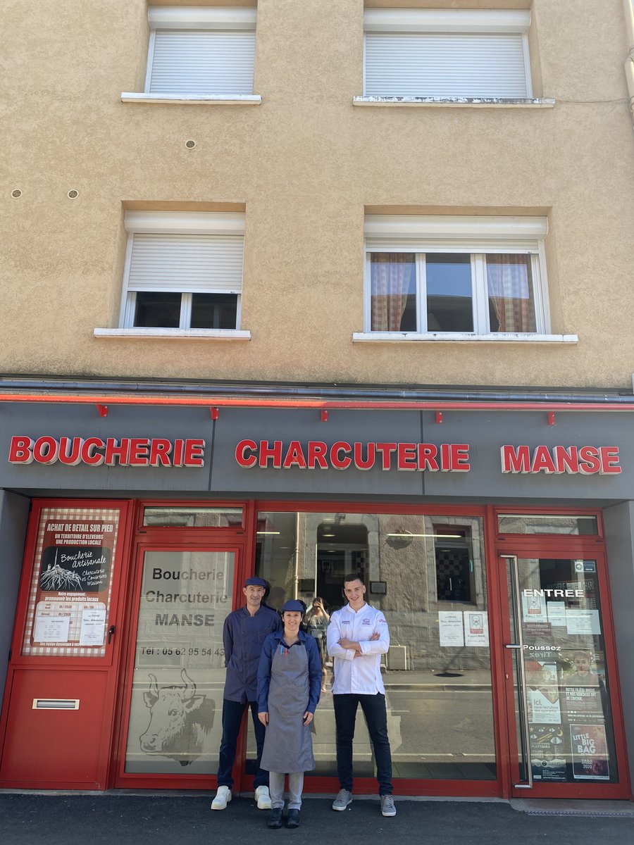 Dernière étape !✊🏽 Retour aux sources dans la Boucherie Manse de Stéphanie et Thierry à Bagnères-de-Bigorre. 🥩 Ne vous faites pas avoir par les traditionnels carrelages rouges et blancs ! La boutique est en réalité dotée d’équipements à la pointe de la technologie. #VictorUnesco