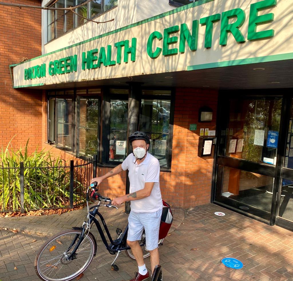 stephenhenden's tweet photo. Off to  my excellent GP at Paxton green for my flu jab - a pleasant 11 minute cycle from court lane #dulwichmodalshift ⁦@helen_pic⁩ ⁦@helenhayes_⁩ ⁦@Livingstone_RJ⁩ ⁦@margynewens⁩ ⁦@RM_Leeming⁩ ⁦@DulwichSociety⁩ https://t.co/lozMZUyYFK