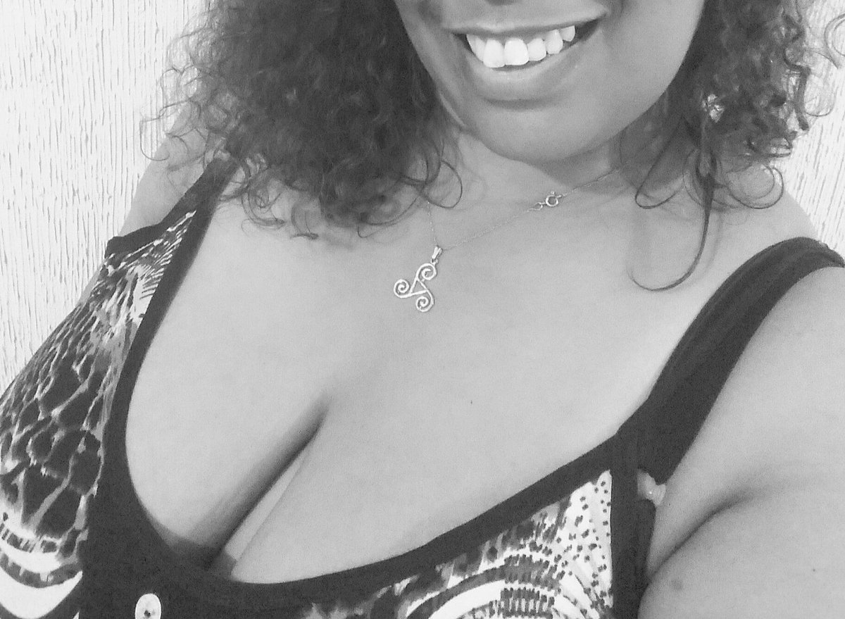 BbwKaylla's tweet photo. Bom dia amores e amoras!! Um beijo gostoso em um!!! 👄👄👄 https://t.co/TlQbDkuDk6