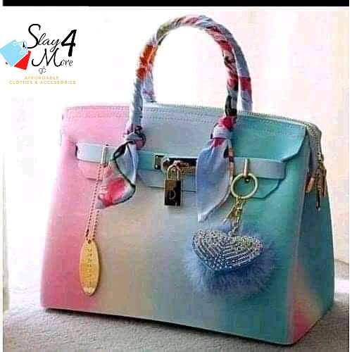 slay4more's tweet photo. Get trendy. Look stylish. Affordable fashion at your disposal #slay4more #affordablefashion #bagsonline #addictedtobags https://t.co/kdvVuGJR7M