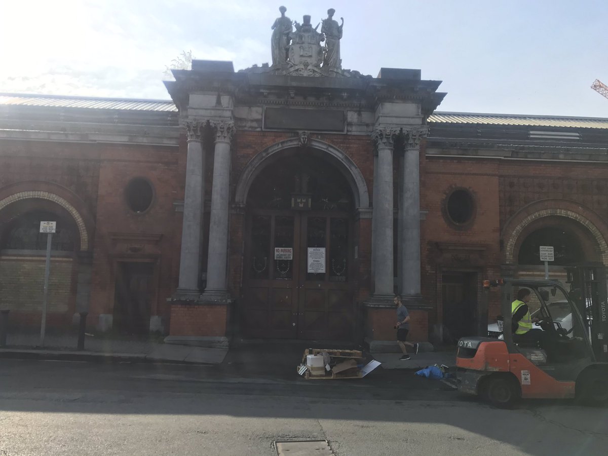 It’s hard to walk through the Markets area and not feel a little sad that these doors remain closed..With a little vision, and an increased urgency, this could be a city market that could rejuvenate the Northside of the city.