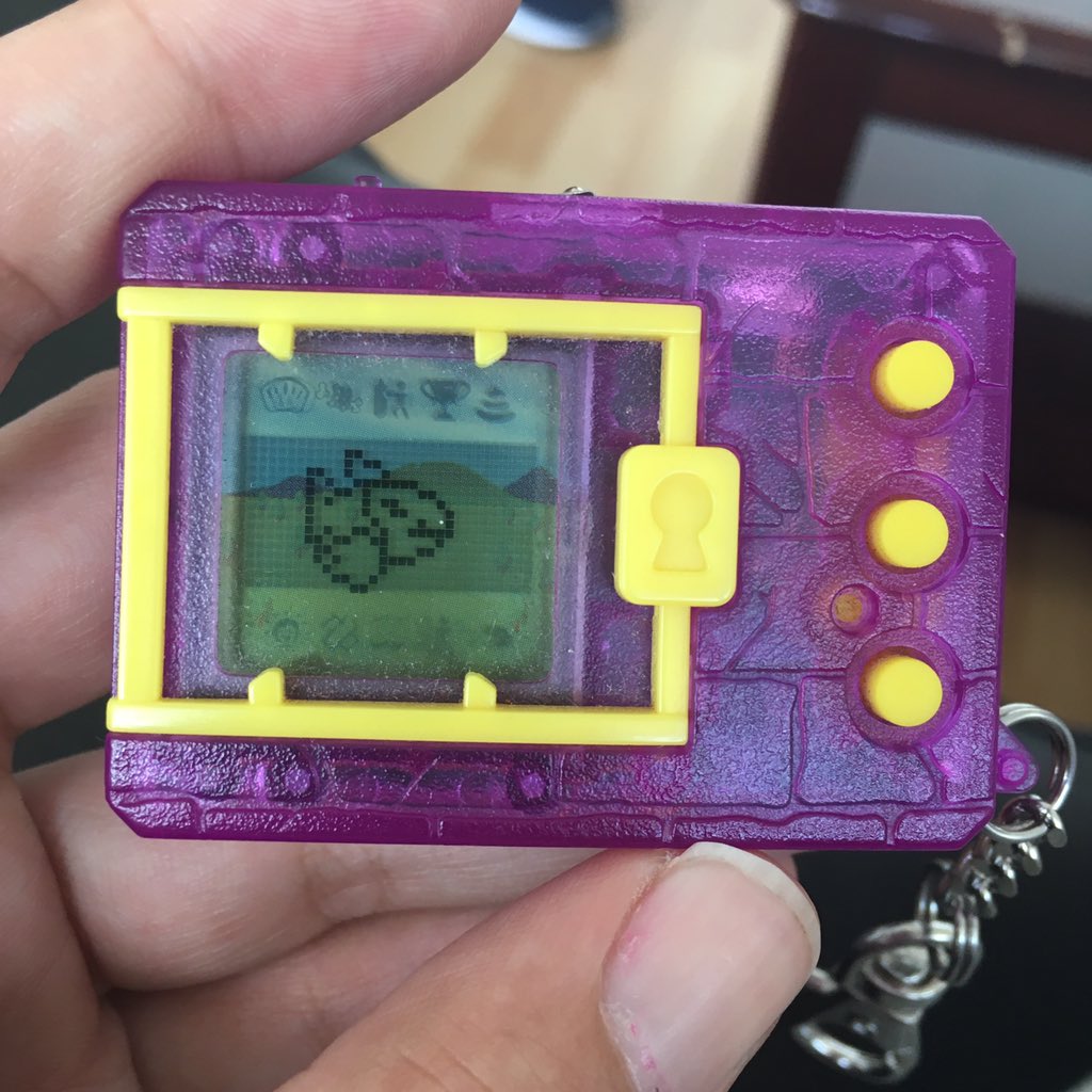 MagicGirlSerena's tweet photo. Finally have my baby!! #Coelamon #Digimon #DigimonVpet20 #Vpet20th #DigiDiaries #DigimonTamer #Digitamer https://t.co/R7gkdIhJEo
