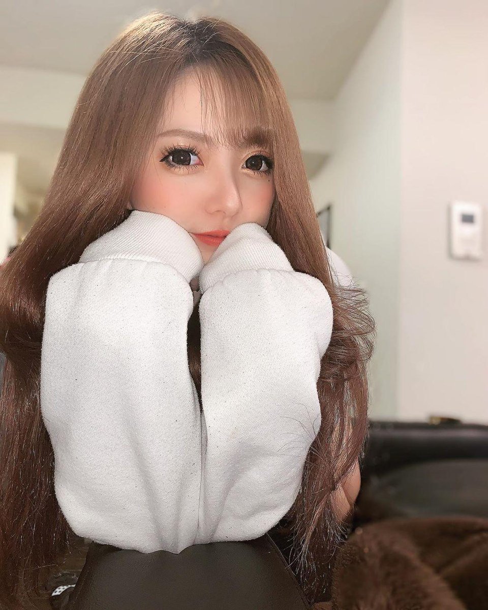 PixiePinelo's tweet photo. ジャージ姿が新鮮✨ #コーヒー#カフェ巡り##大阪 😃 😃 https://t.co/hQi9Dd65Ta