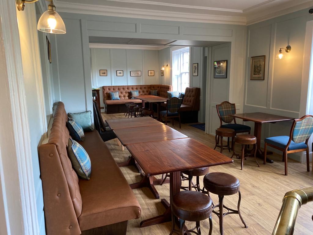 ShieldhillC's tweet photo. Or perhaps you just fancy a drink in the Market Bar. 

Opening Hours: 
Thurs-Sun: 11am-midnight
Also serving great bar food from 12-8pm.

Pre booking is essential.

tel: 01899221331 
email: reception@shieldhillcastle.com
We can't wait to see you. https://t.co/0xZTgODpzZ