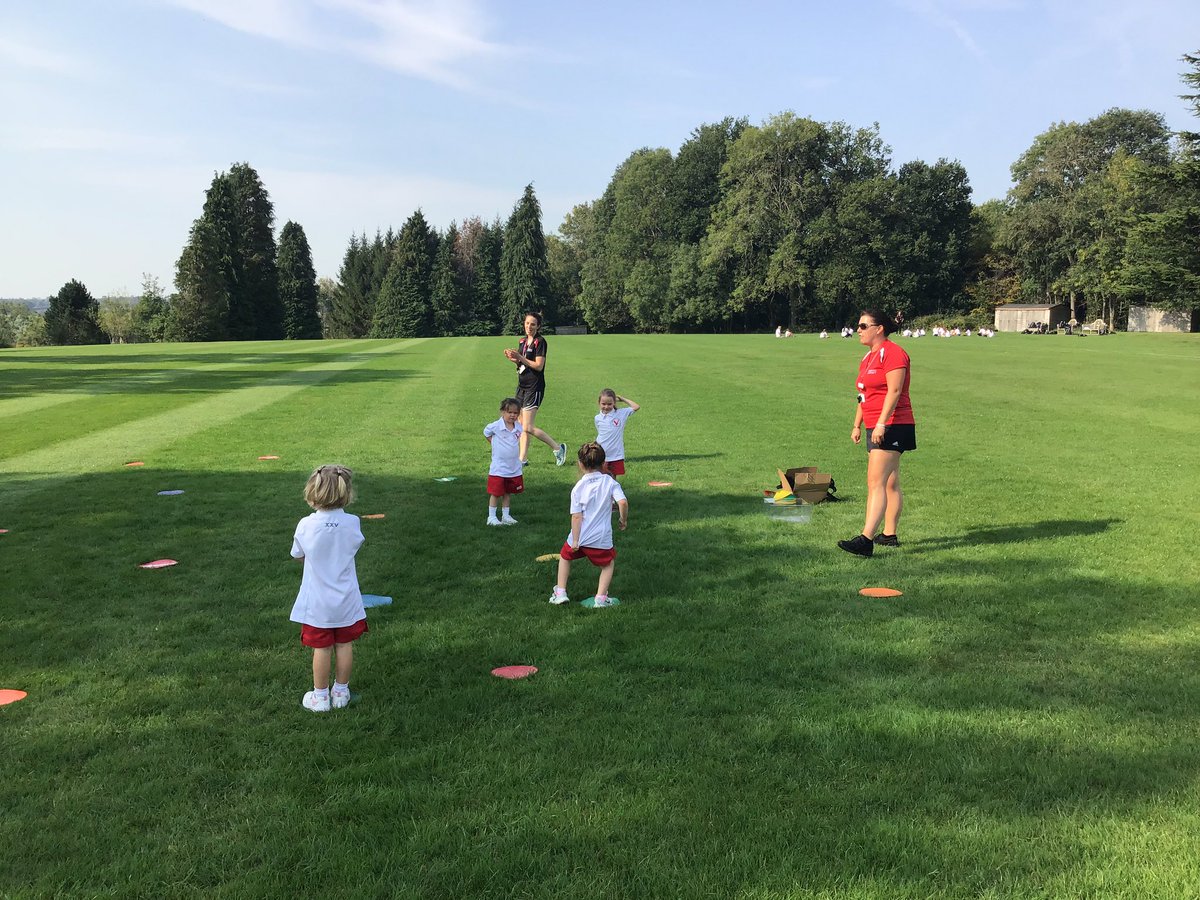 PipersCornerSch's tweet image. @PipersPrePrep #PipersReception embracing the incredible site here at School