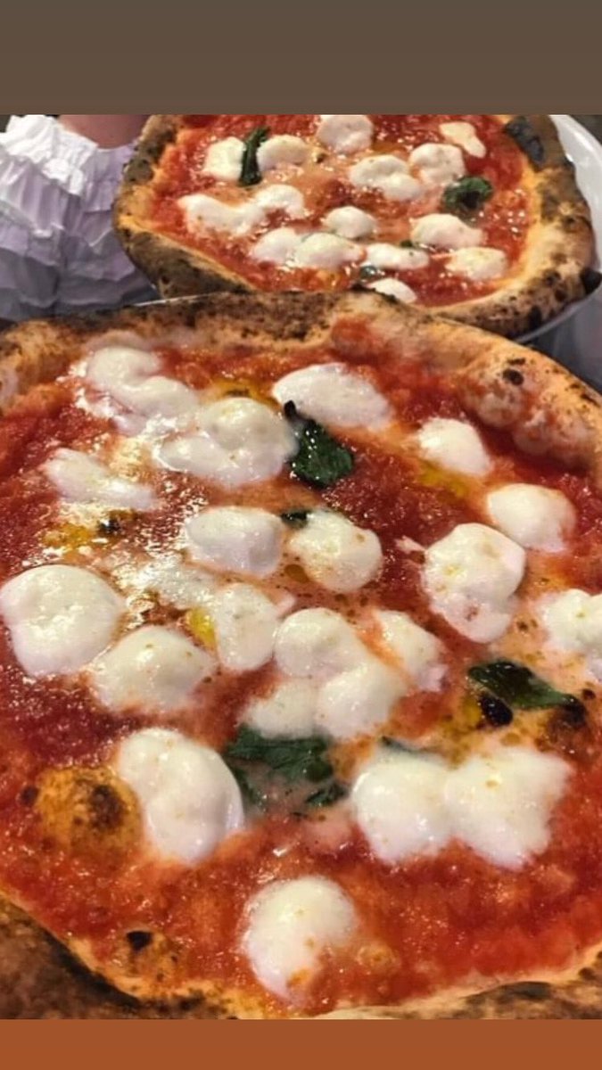 PrestigePizza's tweet photo. Identità 🍕♥️

#PizzaPrestige #Napoli 📍 https://t.co/QZU5o9RGDu