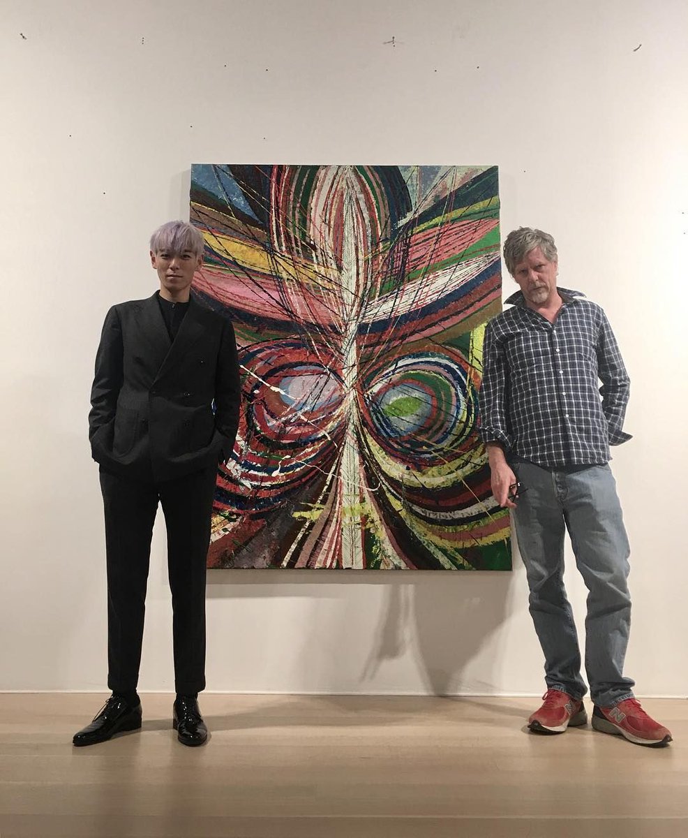 He also has a lot of friends and acquaintances in the art world, from curators, art critiques to artists and painters which he also owns an artwork from. (Mark Grotjahn, Jonas Wood, David Hockney, and Lee Ufan, a renowned Korean minimalist painter and sculptor)