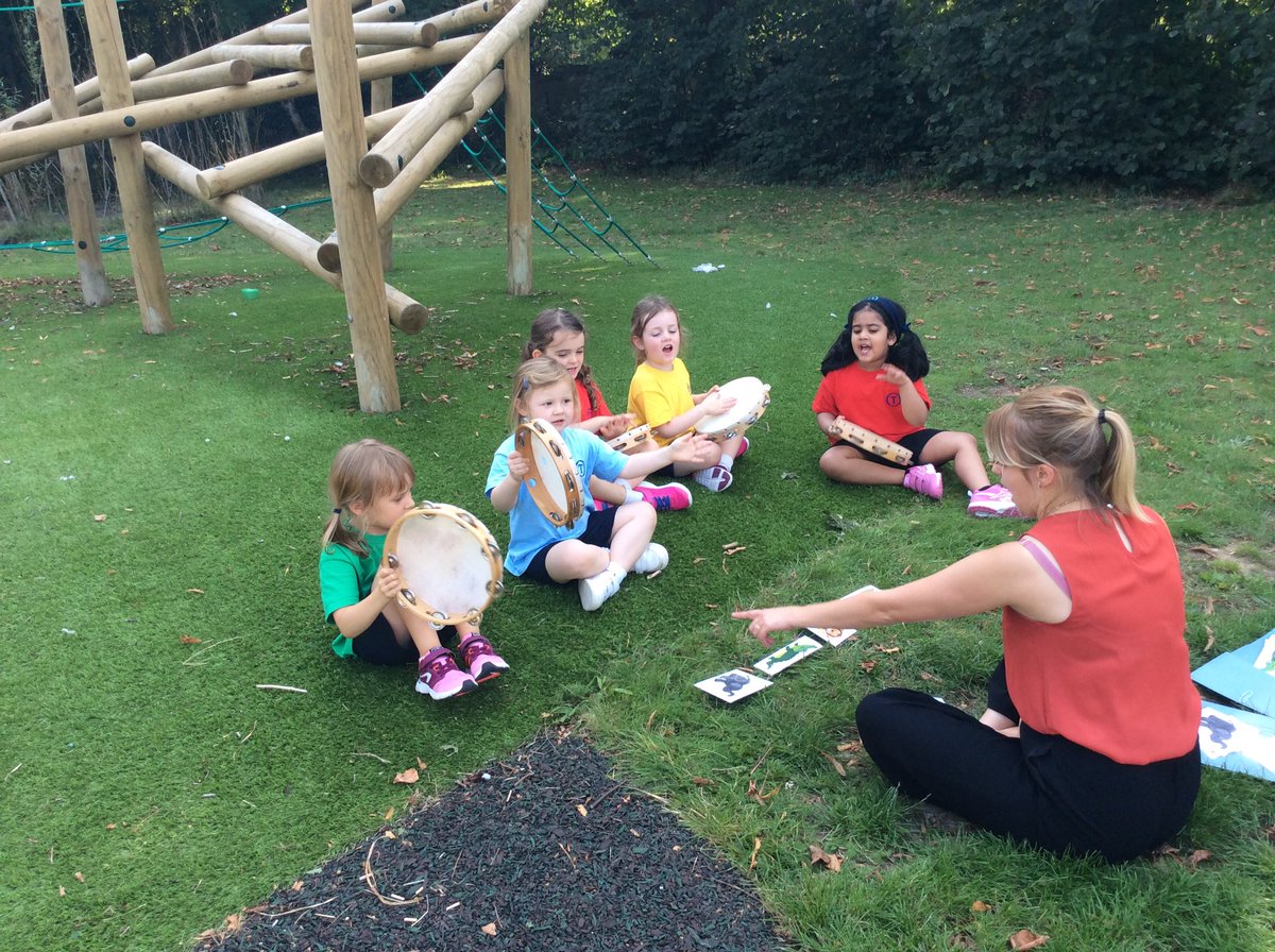Tormead_KS1's tweet photo. Reception have been using instruments, learning to write letters and exploring numbers in nature. #TakeaCLOSERlook @HPLedu #ConnectionFinding https://t.co/jtzGsFSfpi