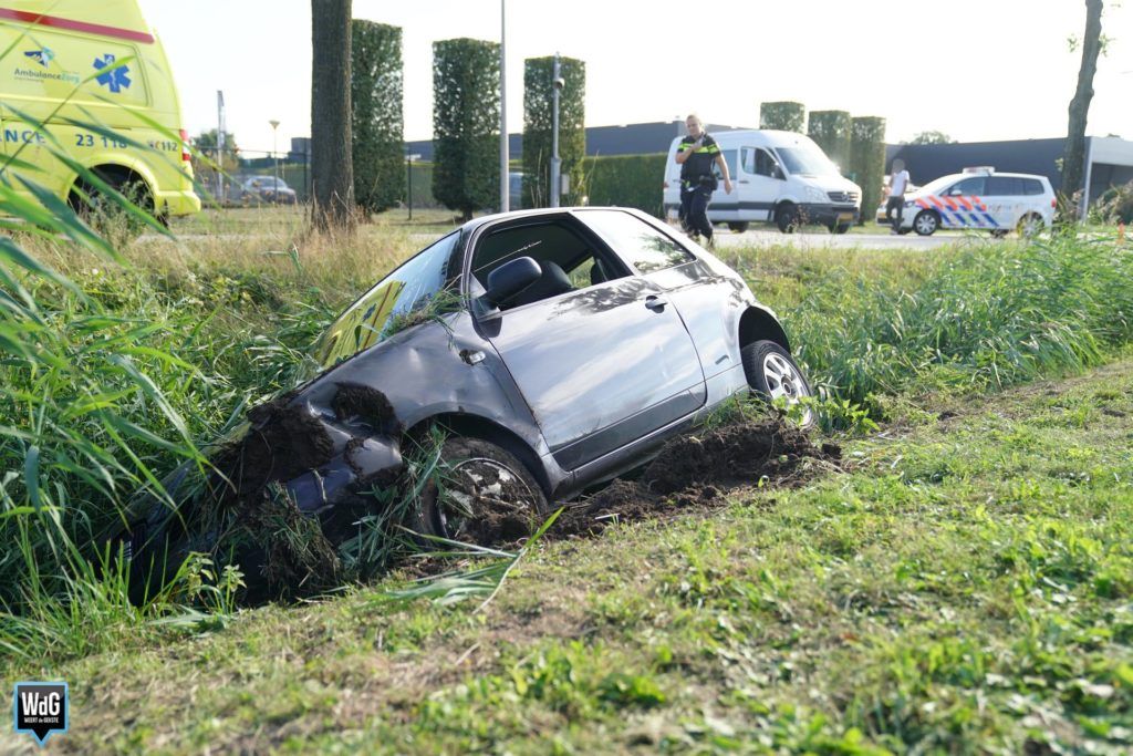 Gewonde bij ongeval op Oude Graaf ?. #Weert.