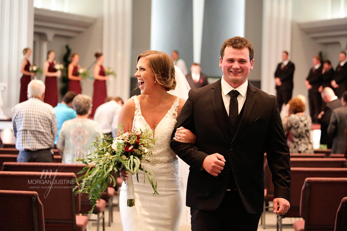 leahdhanson's tweet photo. A walk down the aisle this last weekend for Jason @RocknRollAgrnmy and Morgan @morgandhanson as he handed her over to Tanner #twitterlesstanner to start their new chapter together! We couldn’t have asked for a more beautiful day to celebrate these two! ♥️ https://t.co/4Ix7NkcOX4