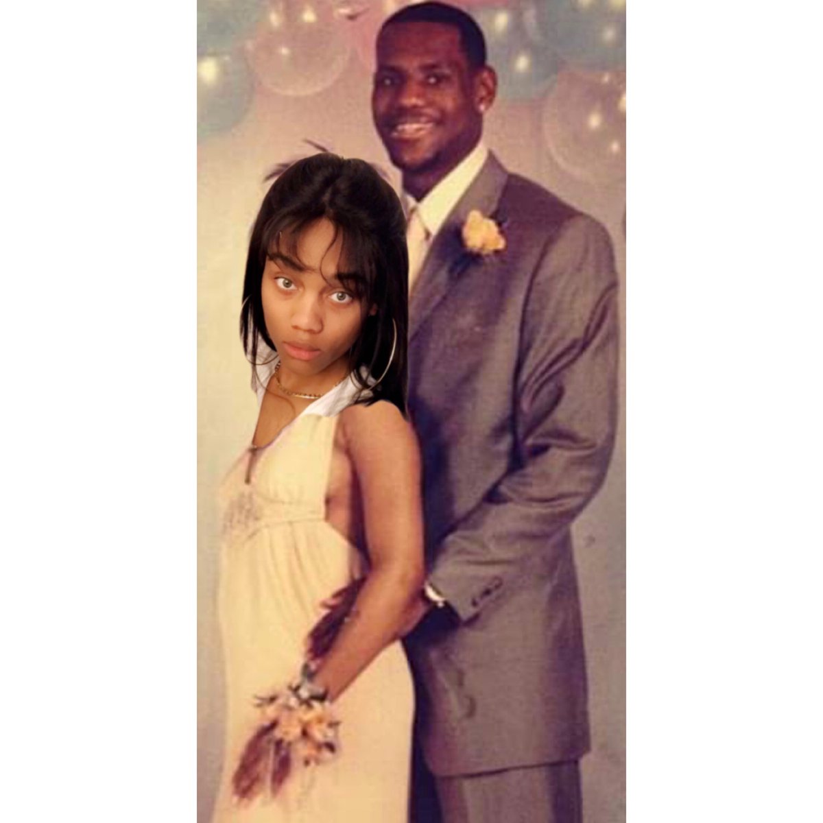 0fficialMunYun's tweet photo. #Prom17 Me & Bæ was too Fly 🖐🏾 https://t.co/ediM7CqTZ2