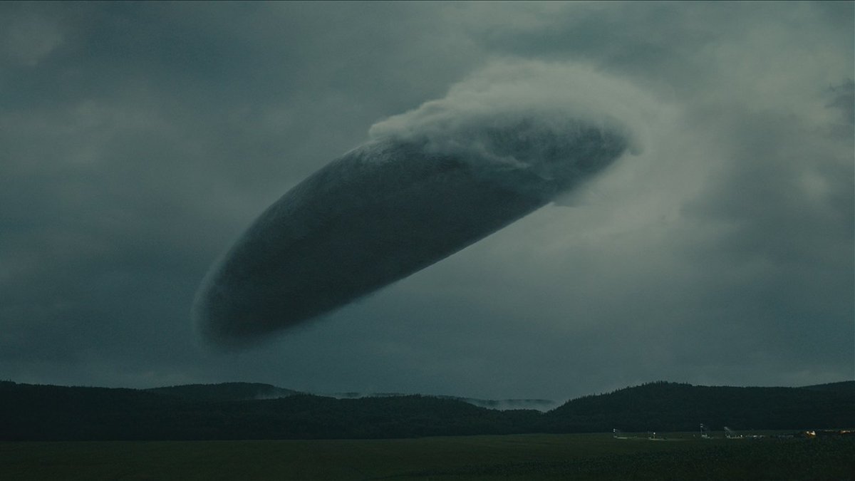 levmauc's tweet photo. 'El lenguaje es el cimiento de la civilización, lo que une a un pueblo. Es la primera arma usada en un conflicto.'

Arrival, 2016 (Dir. Denis Villeneuve) https://t.co/NKBklsT77W