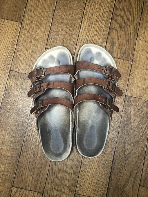 I have 4 pairs for sale❤️🦶 anyone interested?  #feet #shoesaddict #shoefetish #fetish #onlyfans https://t<a href="/tag/feet"class="tags"><span>#feet</span></a><a href="/tag/fetish"class="tags"><span>#fetish</span></a><a href="/tag/shoesaddict"class="tags"><span>#shoesaddict</span></a><a href="/tag/shoefetish"class="tags"><span>#shoefetish</span></a><a href="/tag/onlyf"class="tags"><span>#onlyf</span></a>