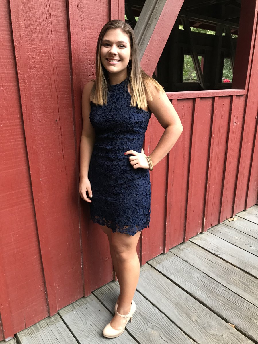 ngpreps's tweet photo. We're introducing our fifth class of #HighSchoolConfidential student reporters, whose work you'll enjoy in the @news_gazette starting later this month.
Next up: @Raegancheek14 of @ALAHKnights, a talented photographer and future speech pathologist.
#KidsDoingGoodThings https://t.co/CzjTmALukM