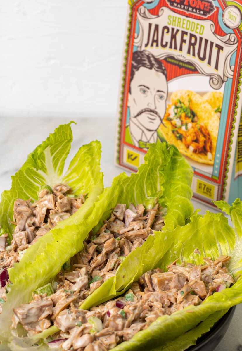 VeganEssentials's tweet photo. We have 2 exciting new @UptonsNaturals items, Banana Blossom &amp; shredded Jackfruit, both are org &amp; kosher! Use your favorite sauces &amp; seasonings to create #porkfree sandwiches, shredded #beefless tacos, notuna salad, crabless cakes, soups, curries &amp; more! We'll ship right to you! https://t.co/Y2noRBA28z