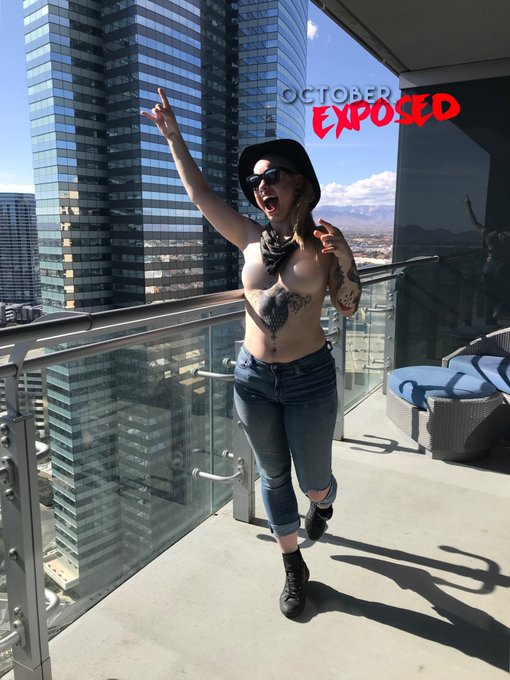This is me flipping off @instagram for disabling my shit&mdash; AGAIN.  Can this sexwork discrimination stop<a class="tags" target="_blank" title="On Twitter" href="/?out=eyJ0eXAiOiJKV1QiLCJhbGciOiJIUzUxMiJ9.eyJpYXQiOjE3MjMwMTY5ODUsImlzcyI6InR3cG9ybnN0YXJzLmNvbSIsIm5iZiI6MTcyMzAxNjk4NSwiZXhwIjoxNzU0NTUyOTg1LCJyZWRpcmVjdF91cmwiOiJodHRwczovL3R3aXR0ZXIuY29tL2luc3RhZ3JhbSJ9.zFrOC7LBrnS_nePn2a2QvOUisFQ47woVFKm_twF1OnqWiDg6_xiW0_kjK732eULfGSUcFYEww4fo4hV9Xp1T4A">@instagram</a><a href="/tag/daddysgirl"class="tags"><span>#daddysgirl</span></a>