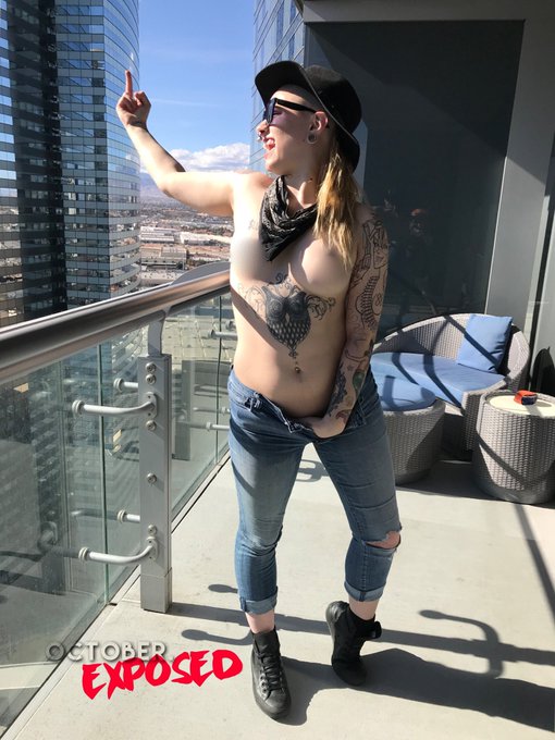 This is me flipping off @instagram for disabling my shit&mdash; AGAIN.  Can this sexwork discrimination stop<a class="tags" target="_blank" title="On Twitter" href="/?out=eyJ0eXAiOiJKV1QiLCJhbGciOiJIUzUxMiJ9.eyJpYXQiOjE3MjMwMTY5ODUsImlzcyI6InR3cG9ybnN0YXJzLmNvbSIsIm5iZiI6MTcyMzAxNjk4NSwiZXhwIjoxNzU0NTUyOTg1LCJyZWRpcmVjdF91cmwiOiJodHRwczovL3R3aXR0ZXIuY29tL2luc3RhZ3JhbSJ9.zFrOC7LBrnS_nePn2a2QvOUisFQ47woVFKm_twF1OnqWiDg6_xiW0_kjK732eULfGSUcFYEww4fo4hV9Xp1T4A">@instagram</a><a href="/tag/daddysgirl"class="tags"><span>#daddysgirl</span></a>