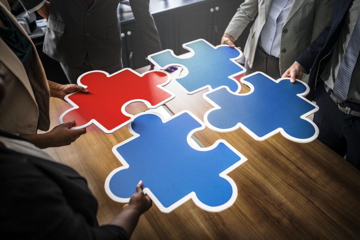 TheVonAgency's tweet photo. Marketing isn’t about reaching as many people as you possibly can, it’s about reaching the right audiences who will connect with your message #marketing #communication #wisdom https://t.co/67twhOMoY6