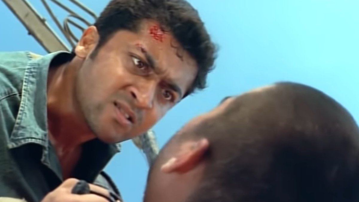Clash of the Titans - A scene that worked cos of the aura behind the actors. The Hindi version had a zero impact on me. Madhavan's flamboyance and Suriya's intensity deserved a tweet, dude. 