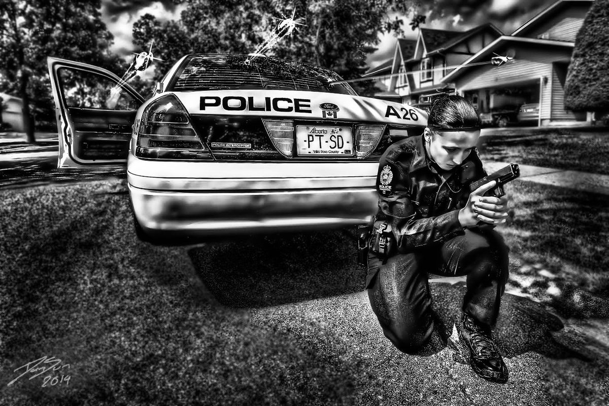 I feel inspired. Let’s create a post celebrating our men and women in law enforcement.  #BackTheBlue  #ThinBlueLine post your favorite picture. I would love to see them all. Comment on the ones you like.