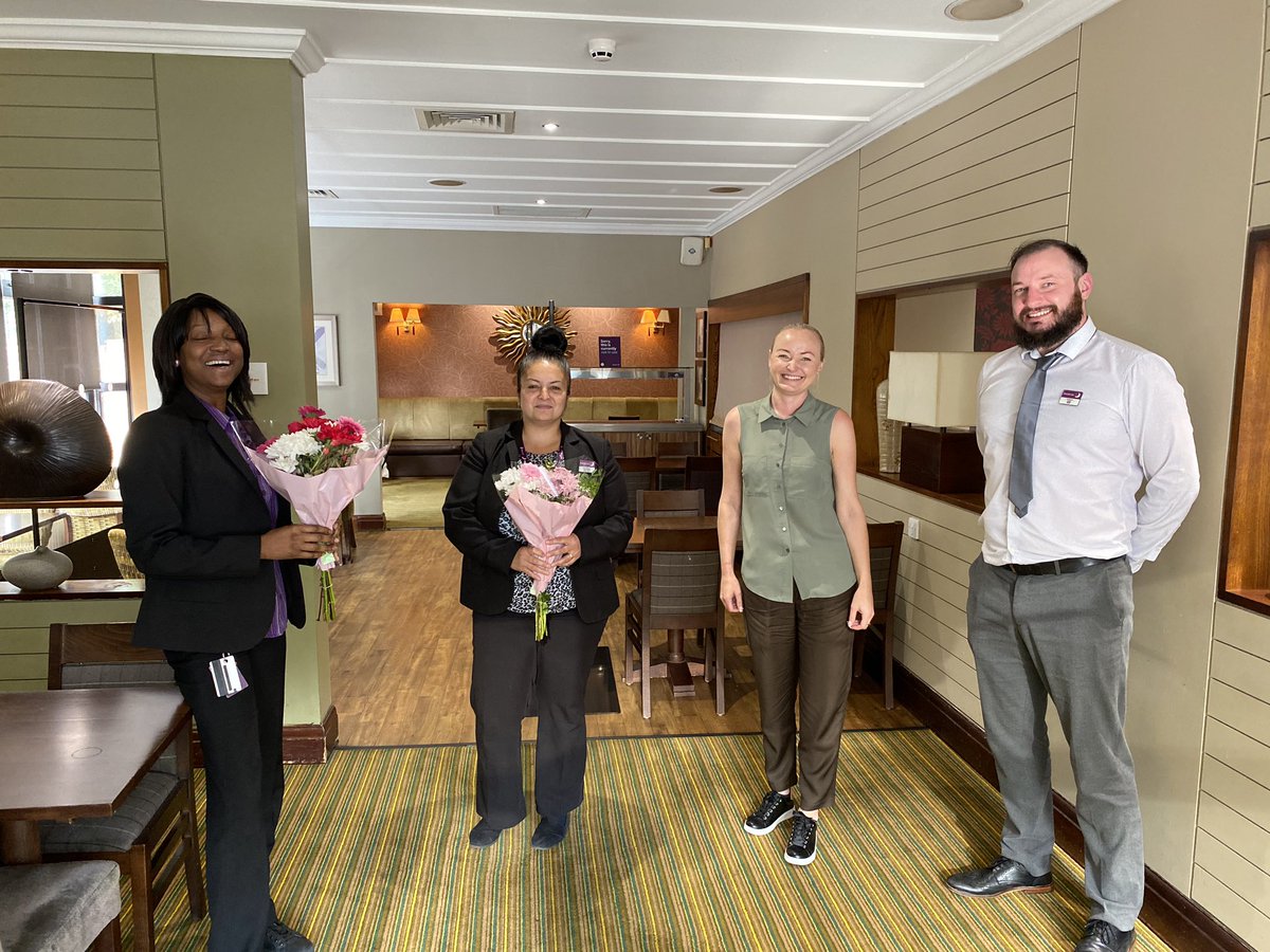 More thank you’s at a London Barking today, huge thank you team <a href="/Agnyte_o/">Agnieska</a> <a href="/Upan_Atom/">James Cole</a> <a href="/elaine_newbold/">Elaine Newbold</a> <a href="/SDEBDD/">simon ewins</a> #housekeepingappreciationweek