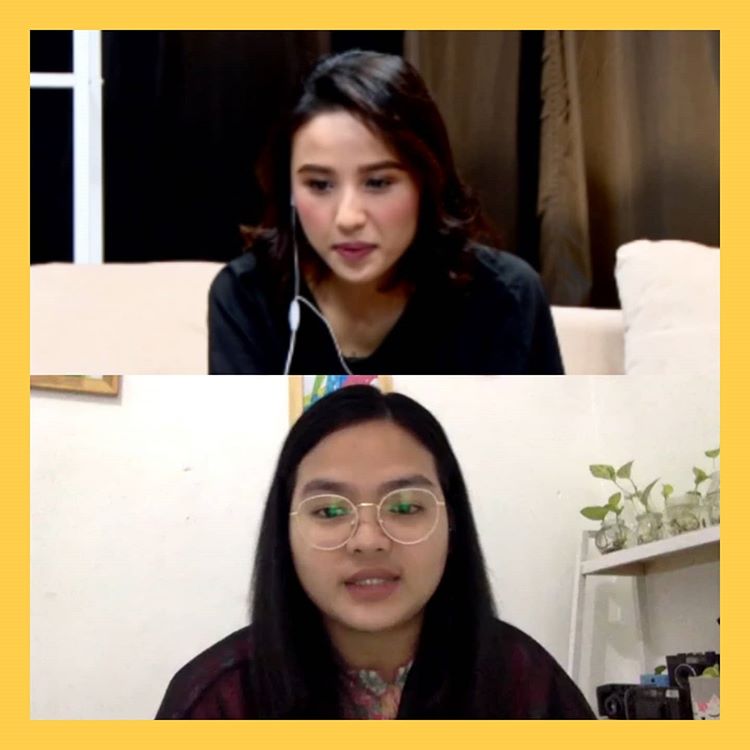 Smart viewers, inilah #opinion #perception #perspective Elena Rosmeisara <a href="/ravacanafilms/">Ravacana Films</a> tentang proses kreatif dalam produksi #FilmPendekTilik #Tilik #Tilik2018, serta potensinya dalam bersaing dengan sinetron-sinetron Indonesia, di #PERSPEKTIF <a href="/BinusTV/">#IAmASmartViewer</a> binus.tv!