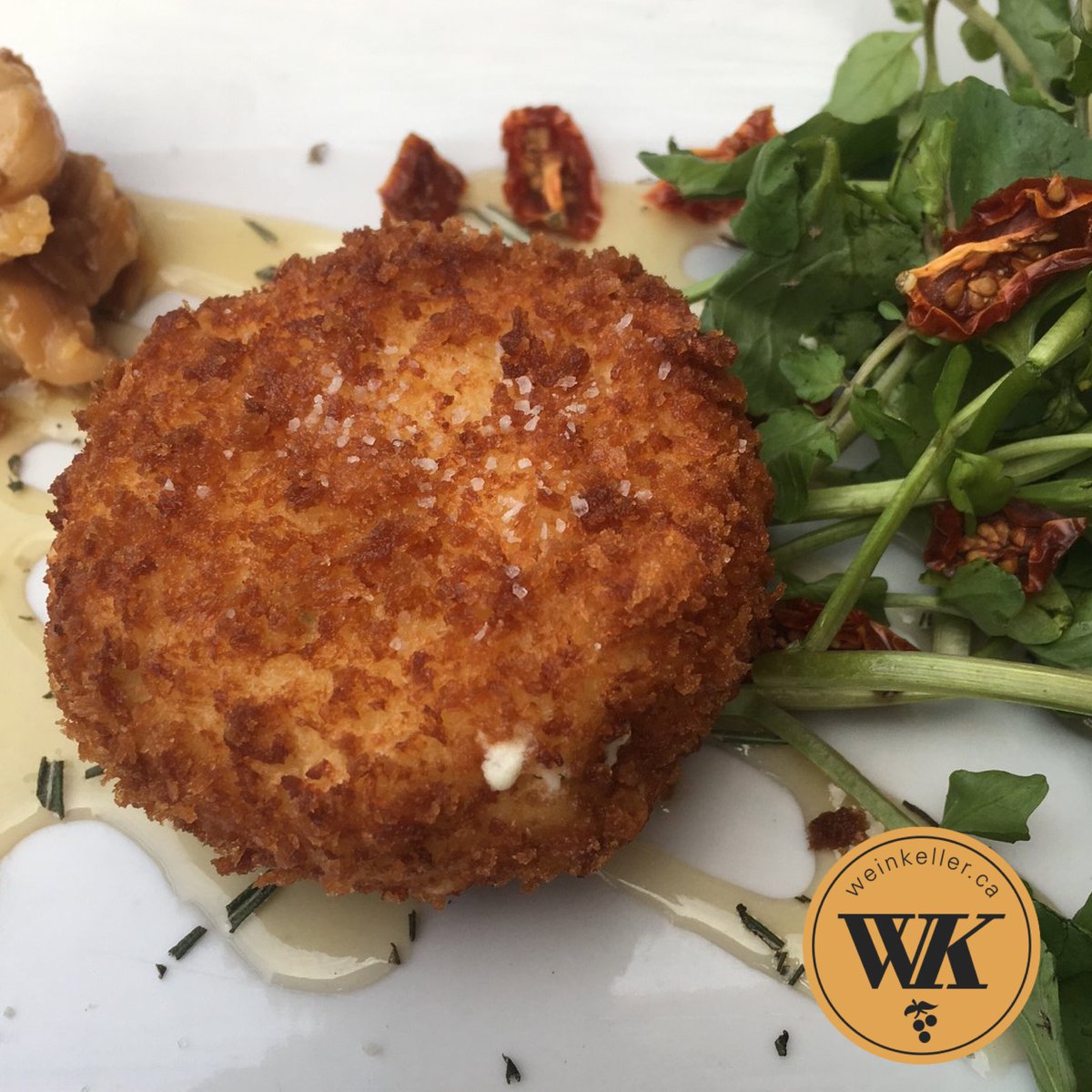 This appetizer is truly the G.O.A.T. ! 

Reserve your table at Weinkeller.ca and come try our fried goat cheese with roasted garlic cloves, oven dried cherry tomatoes and rosemary honey truffle oil- you’ll be glad you did 🍽