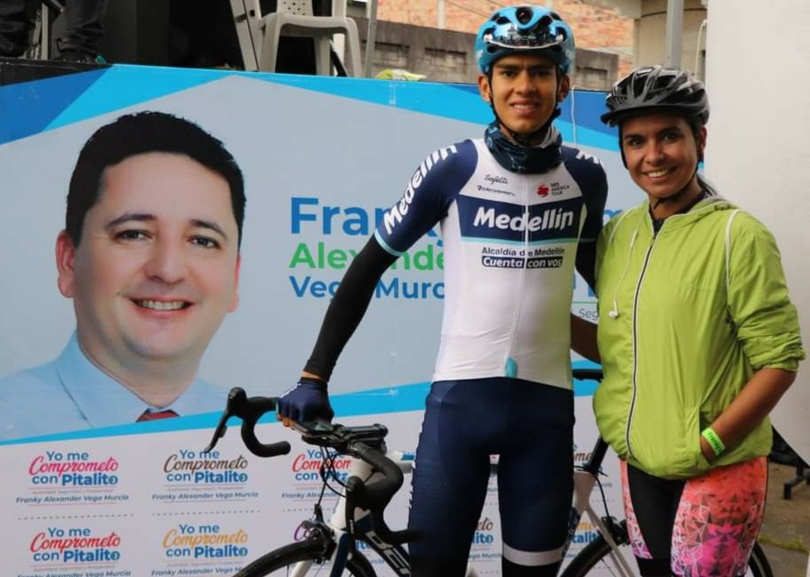 FrankyVegaM's tweet photo. #OrgulloLaboyano ♥️
@haroldtejada1 en la nómina de selección Colombia 🇨🇴 para el Mundial de Ciclismo en Imola (27 de sept) junto a
Miguel Ángel López
Daniel Martínez
Rigoberto Urán
Sergio Higuita
Nairo Quintana
Esteban Chaves
Sergio Luis Henao
#Éxitos campeón #Gracias por tanto https://t.co/35JBYRARwe