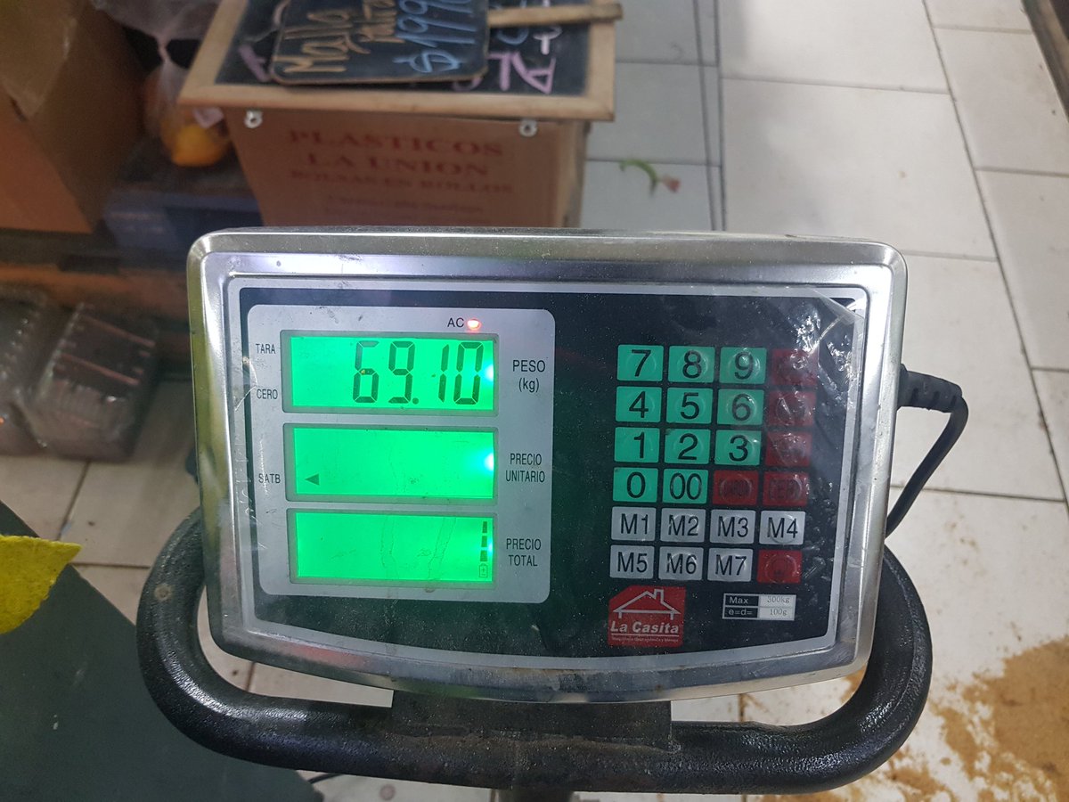 Yudeisi15's tweet photo. Pierdo tanto tiempo 😭😭😭 que lo compensaré perdiendo kilos al menos sacaré algo bueno 🙄
-9 https://t.co/pDZvsSTr1S