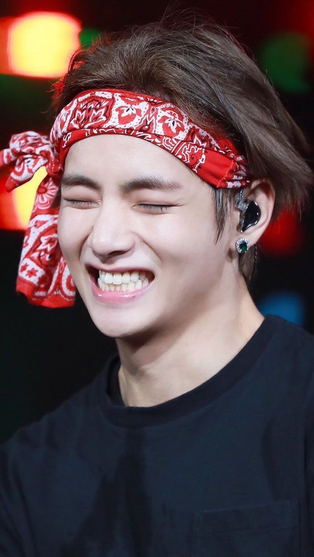 taehyung boxy smile& #39;s - a thread