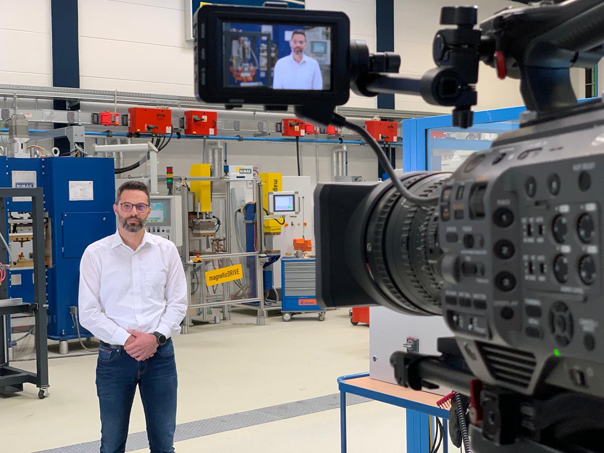 TÜNKERS Symposium TV - the set-up for tomorrow is running...  September 16, 2020 at 2:00 p.m - switch on! 
The link for tomorrow: tuenkers.de/symposium-live…