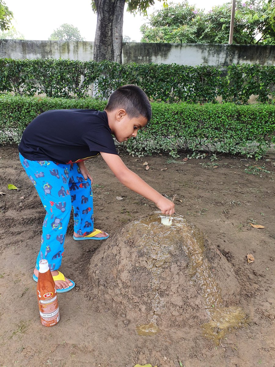 kaur_shivpreet's tweet photo. Zoravar: My Volcano of talents!!
#HandsOn #Volcano #naturaldisaster #WhereWeAreInPlaceAndTime #ForLearners https://t.co/dkYbxFsH12