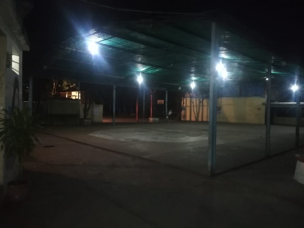 Urena23F's tweet photo. #Ureña Iluminación del @FronteraGrupo PASI gracias al @carrilloalcald1 @AlcaldiaBUrena Concejal @JeanGarcia82 y demás colaboradores #EstaEsMiEscuela @MPPEDUCACION @ZonaEducTachira @charlychaves @supervisionZET1 @divceup @AndersonORomero @FreddyBernal @NicolasMaduro https://t.co/kHiZSueDqh