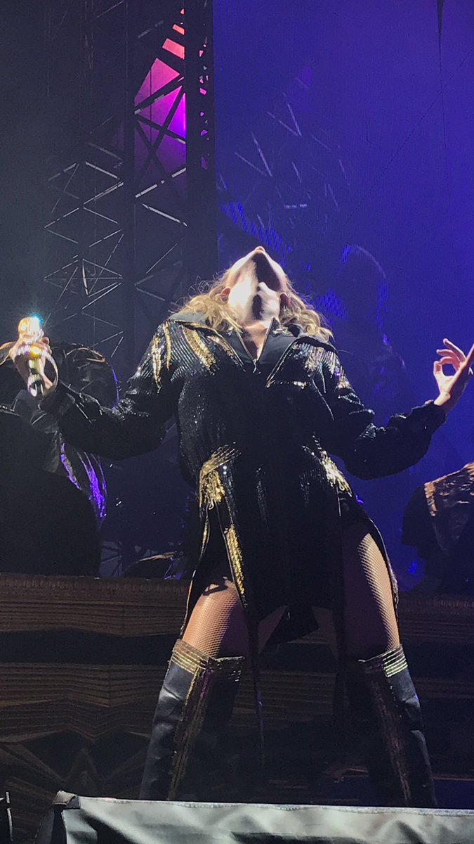 BurningPaige's tweet photo. It’s been TWO years since #repTourIndy I AM EMOTIONAL @paulsidoti I miss this SO SO SO much! 💕💕💕 https://t.co/y3ieL1cD4K