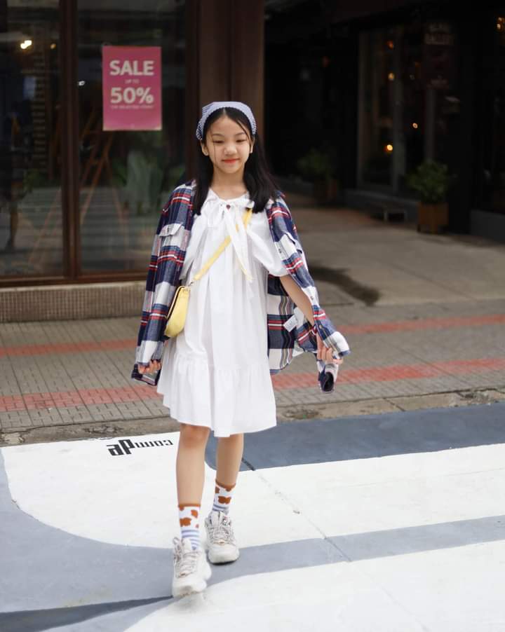 MonetBNK48FC's tweet photo. 📷📜 | Monet's​ post​ |

วันนี้ เราต้องเดินตามความฝัน เพราะพรุ่งนี้วันที่16   ฝันว่า... 4 4 9 3 🚶🏼‍♂️🤍

#MonetBNK48 #BNK48 https://t.co/Miu4KocxAT
