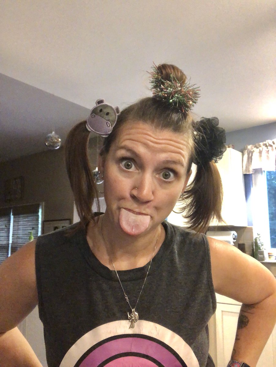 Ahhhh we can still have fun!!! Crazy hair day for school today!!! <a href="/UpperMerionSD/">Upper Merion Area School District</a> <a href="/UMAMS_Vikings/">Upper Merion Area Middle School</a>
