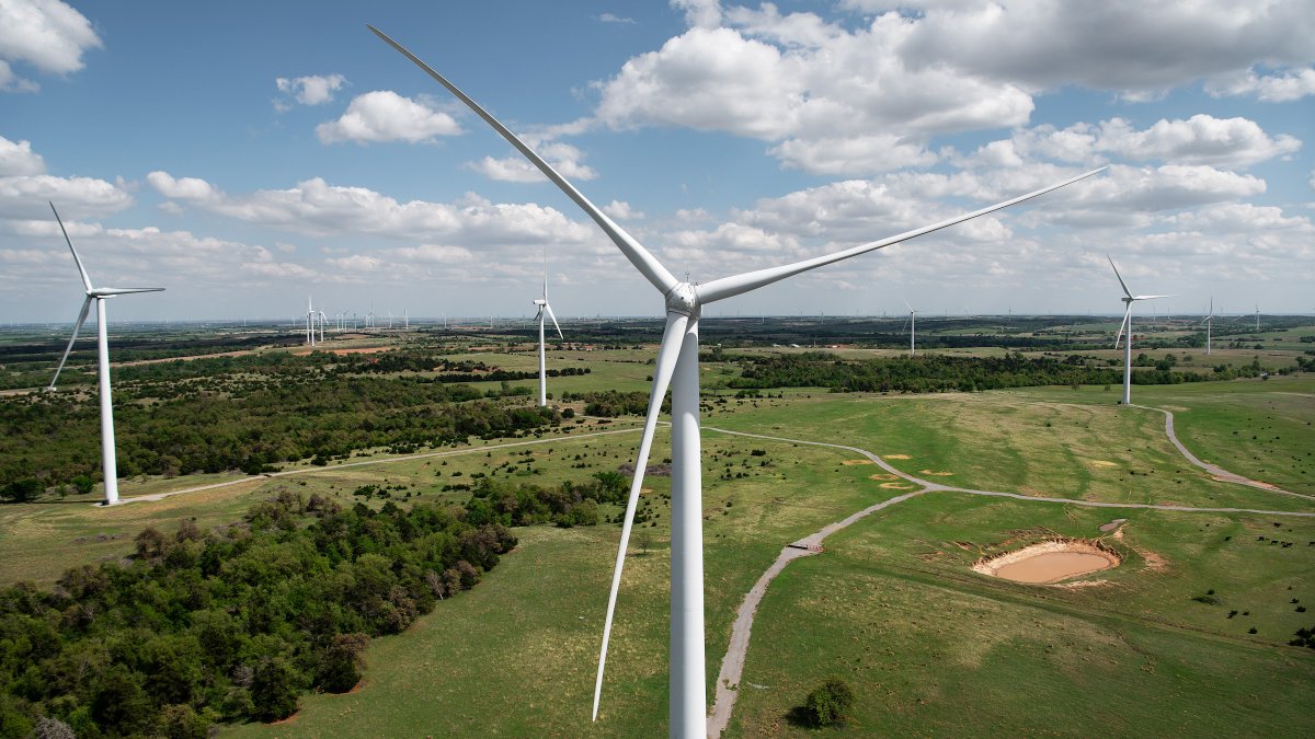 uhoelzle's tweet photo. The Internet is 24x7—carbon-free energy should be too. 

https://t.co/8wXne1mnfu https://t.co/NdpnB53yCd