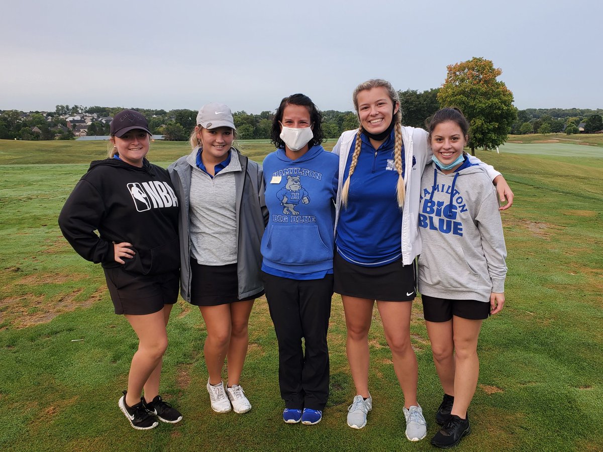 HHSBigBlueAD's tweet photo. Good Luck HHS GGO and Coach Huber on Day 1 of the GMC Tournament https://t.co/LWhFbyaZA3