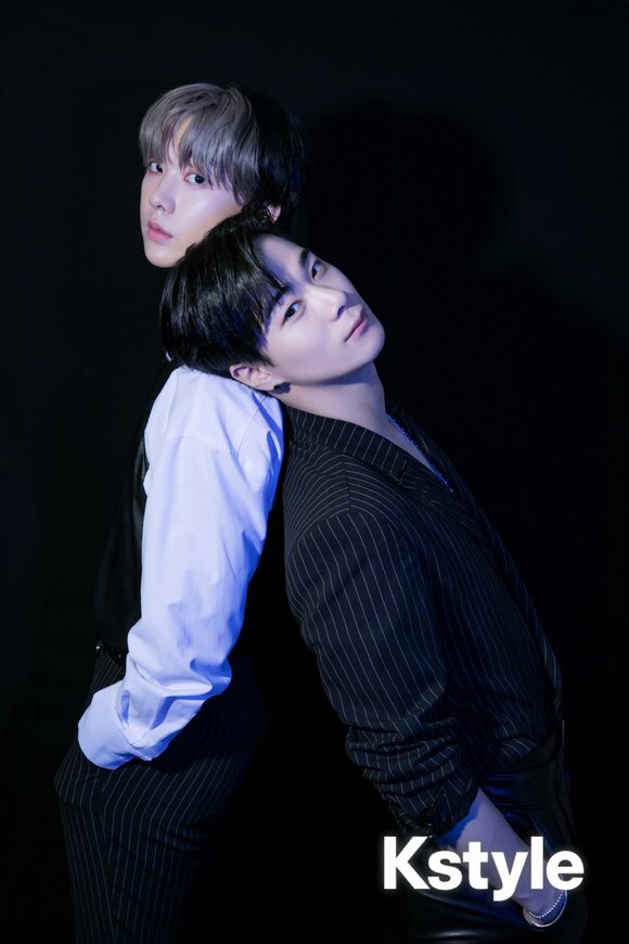 明日11時締切！】#ASTRO #ムンビン＆#サナ 直筆サイン入りポラを2名様