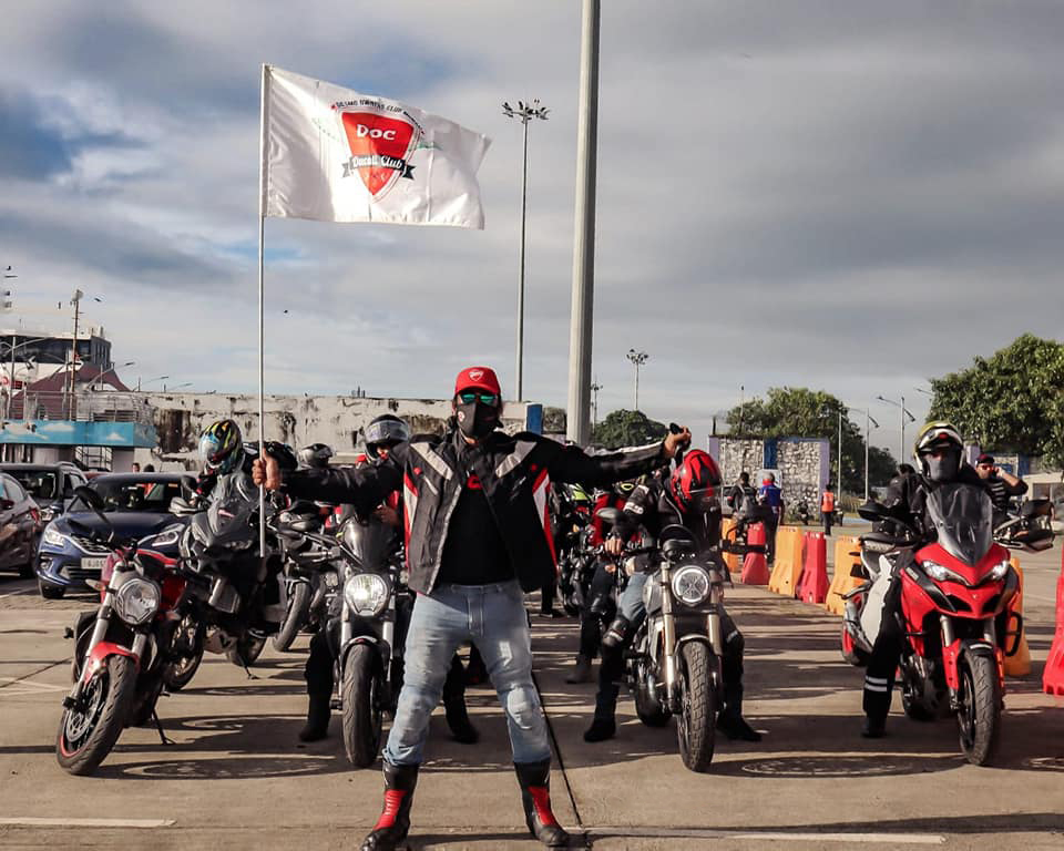 Ducati_India's tweet photo. Our friends at #DOCMumbai & Ducati Mumbai surely know how to keep weekend rides fresh, fun & exciting!
Recently, the group became the first superbiker group to add a RoPax Ferry ride to their weekend adventures. Here's a quick glimpse.
📷: revminister
#DucatiIndia #Ducatisti https://t.co/idLeTMDz47