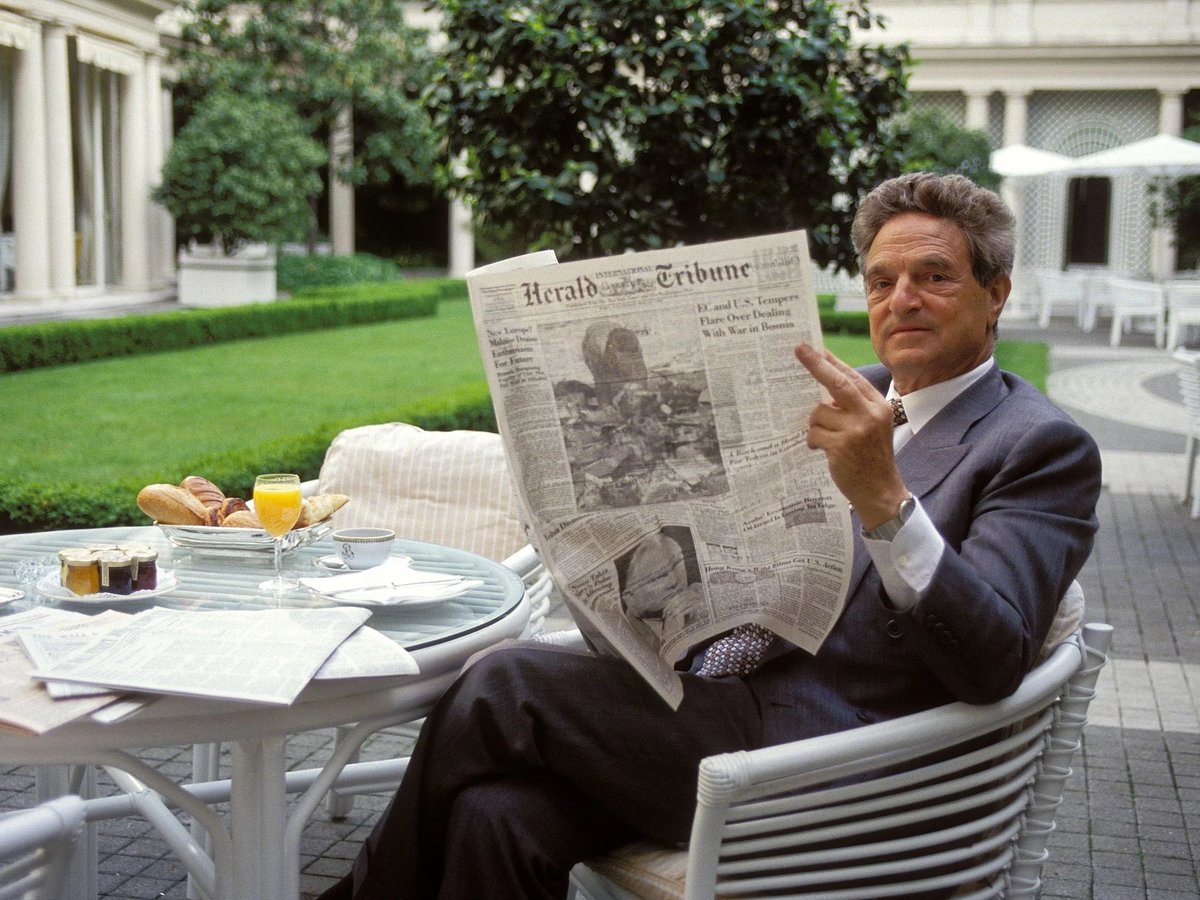 𝟲. 𝗕𝗲𝗰𝗼𝗺𝗶𝗻𝗴 𝗲𝗱𝘂𝗰𝗮𝘁𝗲𝗱 𝗼𝗻 𝗧𝗔People like George Soros didn't become the biggest Investors by chance. They developed strong technical analysis skills by years of research.Understanding markets through a technical perspective will help you decrease risk.