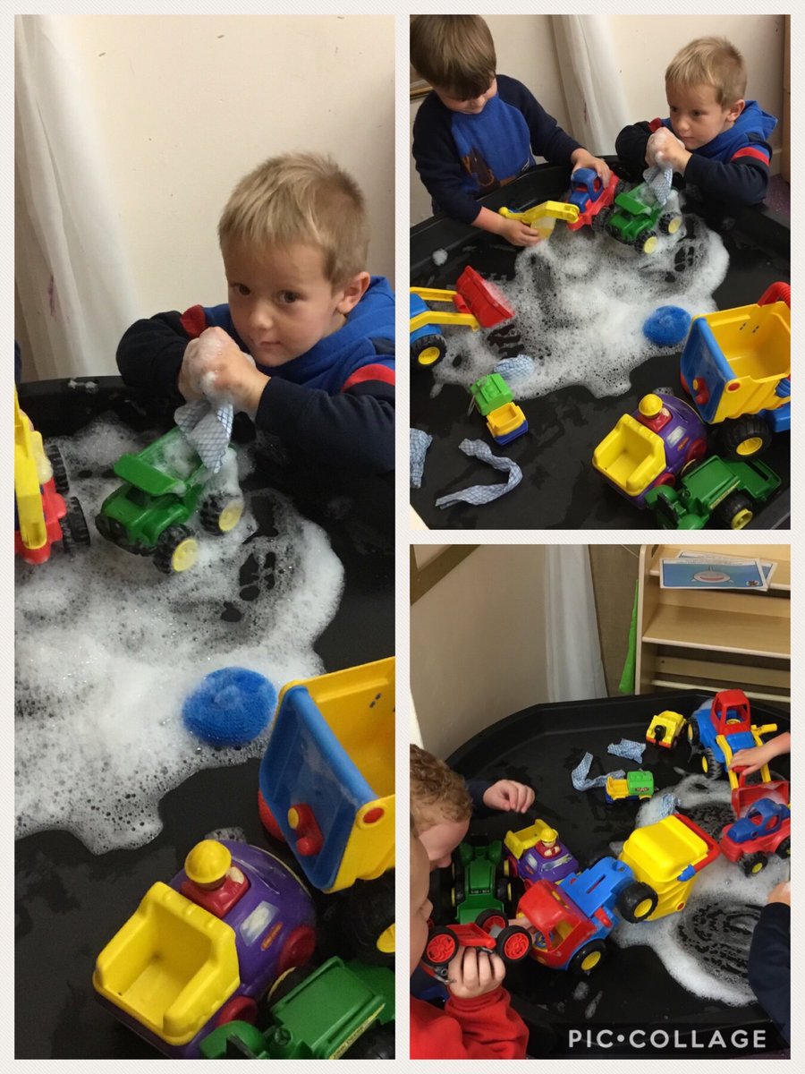 moorparkps's tweet photo. 🐻☀️Busy day at the lorry foam wash! #bubbleseverywhere🐻☀️ https://t.co/bspPIGM0JA