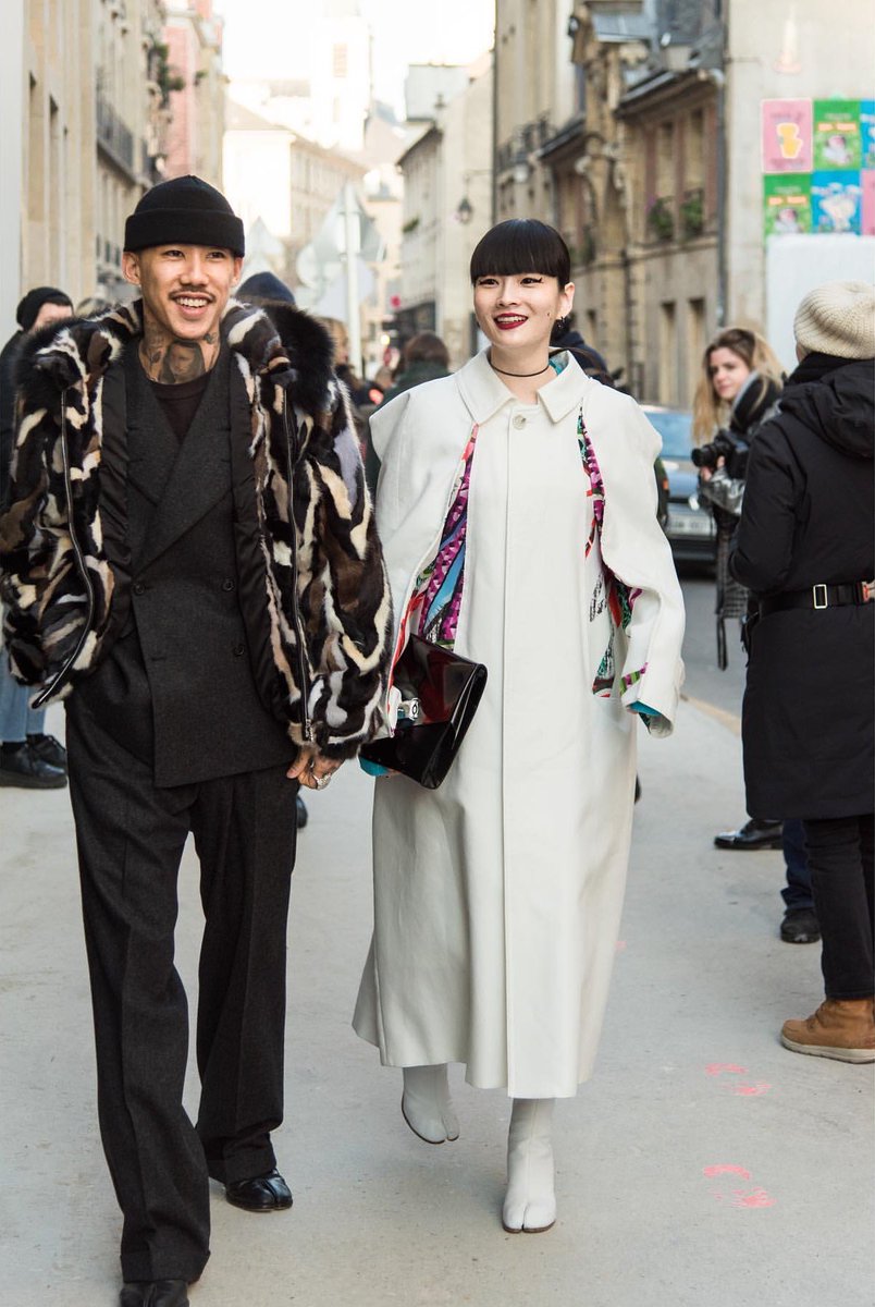 Nova Kohhの369カッコよすぎる 秋元梢も着てるししかもお揃いの足袋ブーツ履いてるずるい そしてその際のkohhのアウターも369っていう 仲良すぎ