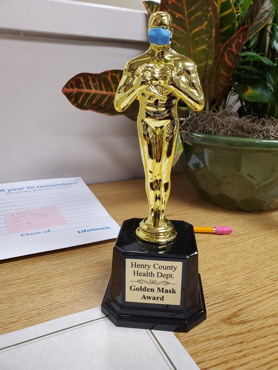 ParkerPanthers0's tweet photo. Parker Elementary has been recognized for mask wearing by the Henry County Department of Health with the Golden Mask Award! https://t.co/jN7f9jkSZN