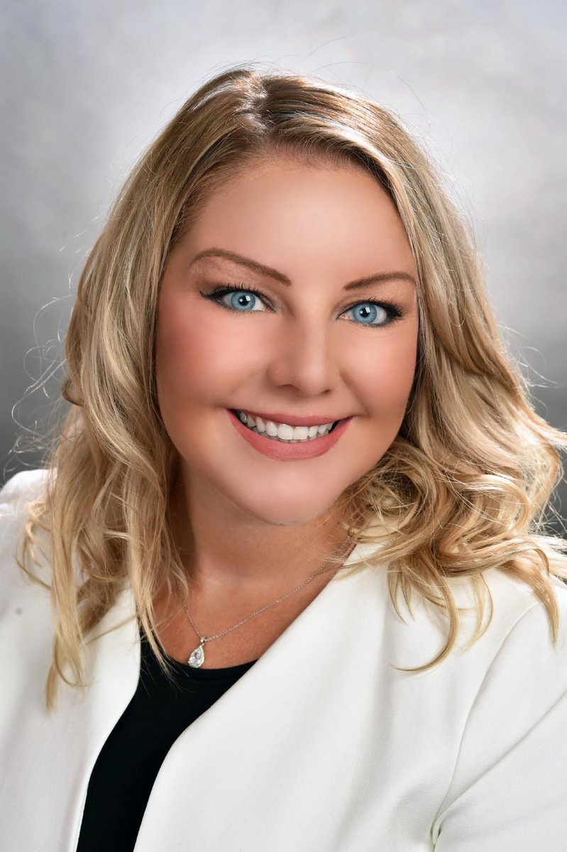 RoanokeChamber's tweet photo. .@BluSkyCorp of Roanoke recently hired Katie Smith as Business Development Manager. She brings eight years of experience in business development and marketing in the AEC (architecture, engineering, and construction) industry. Welcome aboard, Katie! #MemberNews https://t.co/AlsO1GaDY0