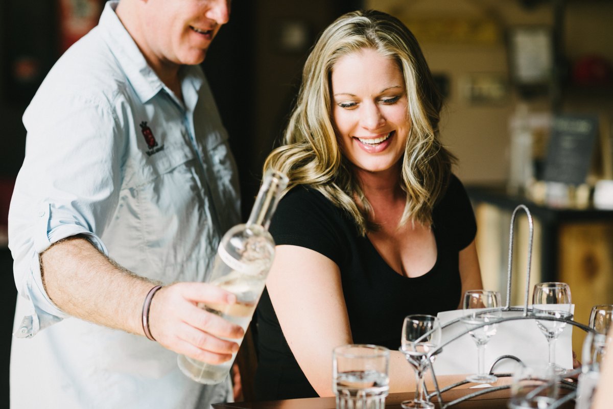 VisitPWC_PR's tweet photo. Celebrate the 400th anniversary of America’s first documented distillery in VA this month! Stop by @MurLarkey to celebrate &amp; enjoy their Craft Cocktail Garden &amp; Cocktails ToGo. @ABC7Kidd @alenaoakes @TommyMcFLY @BlairWheelerTV @lanifurbank @VisitPWC @VisitVirginia https://t.co/vyzwKBu6bp