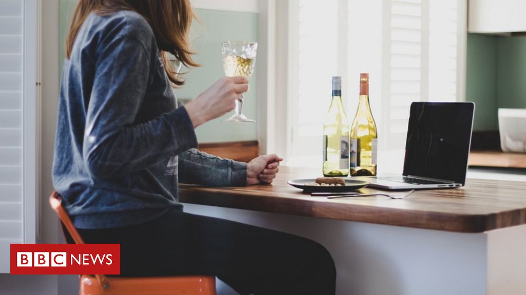 HealthCornwall's tweet photo. Has the lockdown period and the ongoing uncertainty changed your relationship with alcohol?
This article https://t.co/EUx63LYmaH outlines some great support options to accompany the fantastic local support available from @Pos_People and the free #Drinksmeter App. https://t.co/VRn6Uzorrg